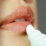 Moisturizing Lip Essence (13g)